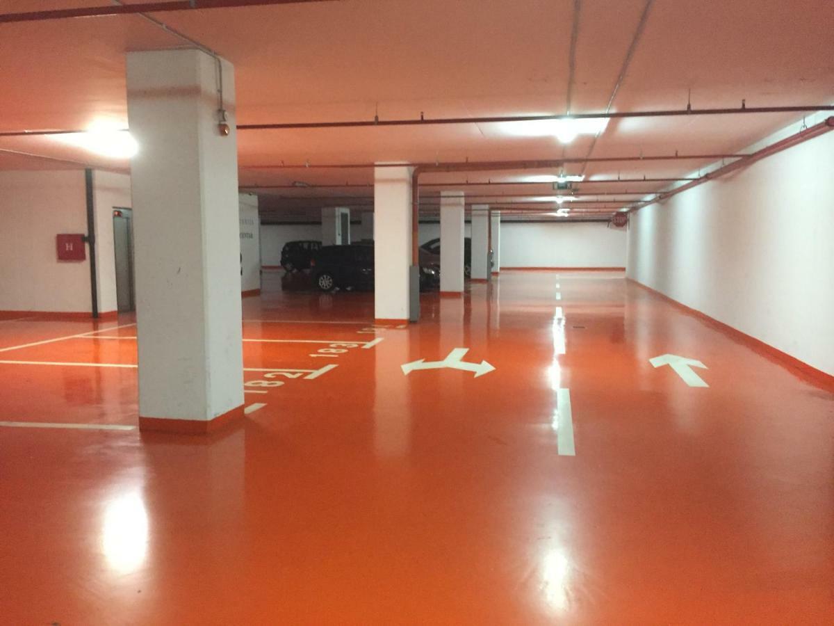 Nova Galerija Studio App Bella,Lara,Katy - Parking In Garage Zágráb Kültér fotó